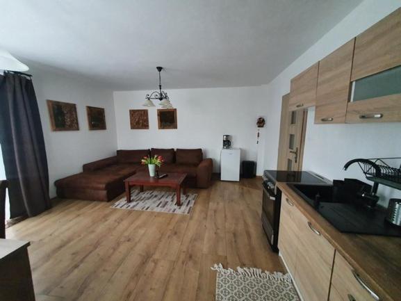 Apartmanovy Dom Adas Prosiek Exterior photo