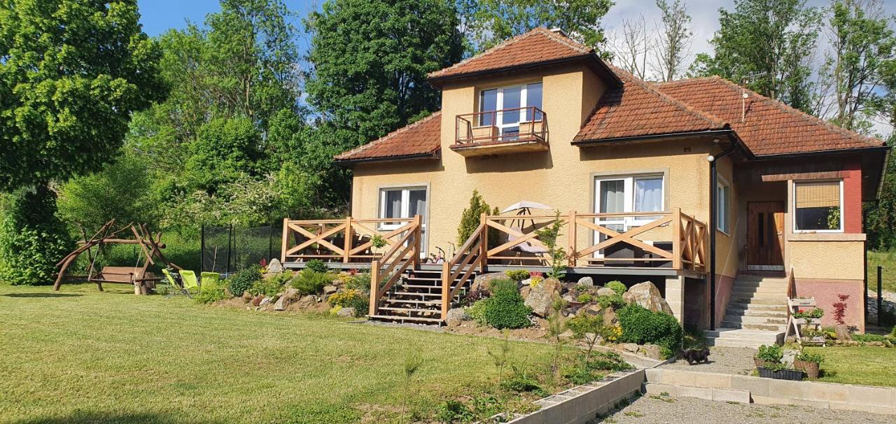 Apartmanovy Dom Adas Prosiek Exterior photo