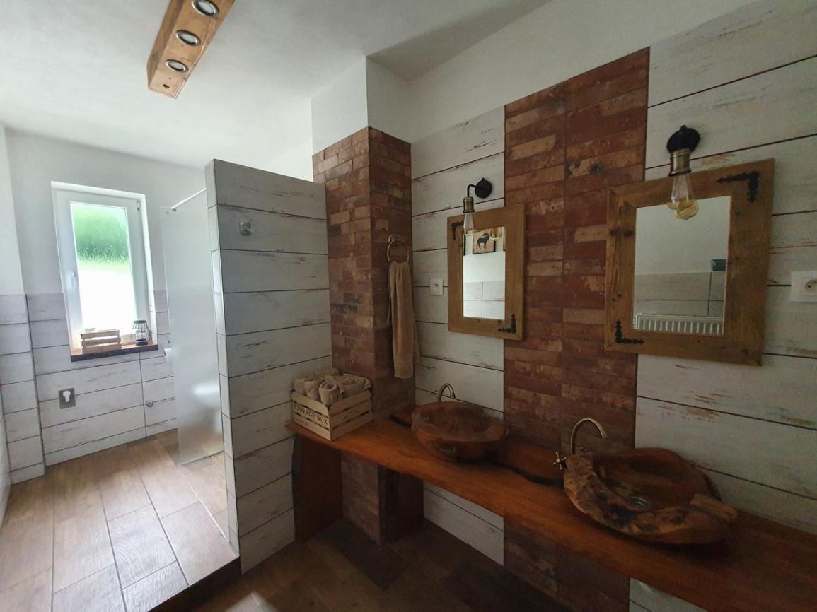 Apartmanovy Dom Adas Prosiek Exterior photo